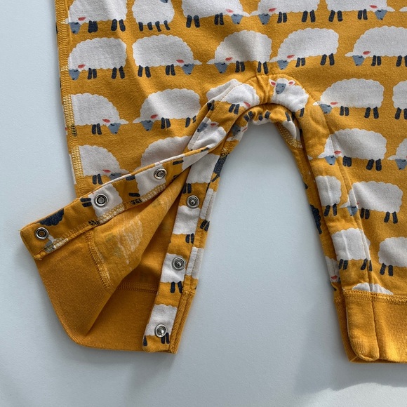 *Hanna Andersson Jumpsuit (size 75) - Picture 7 of 7